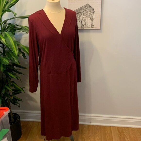 Old Navy Burgundy Surplice Long Sleeve Fit And Flare Dress - Picture 1 of 9